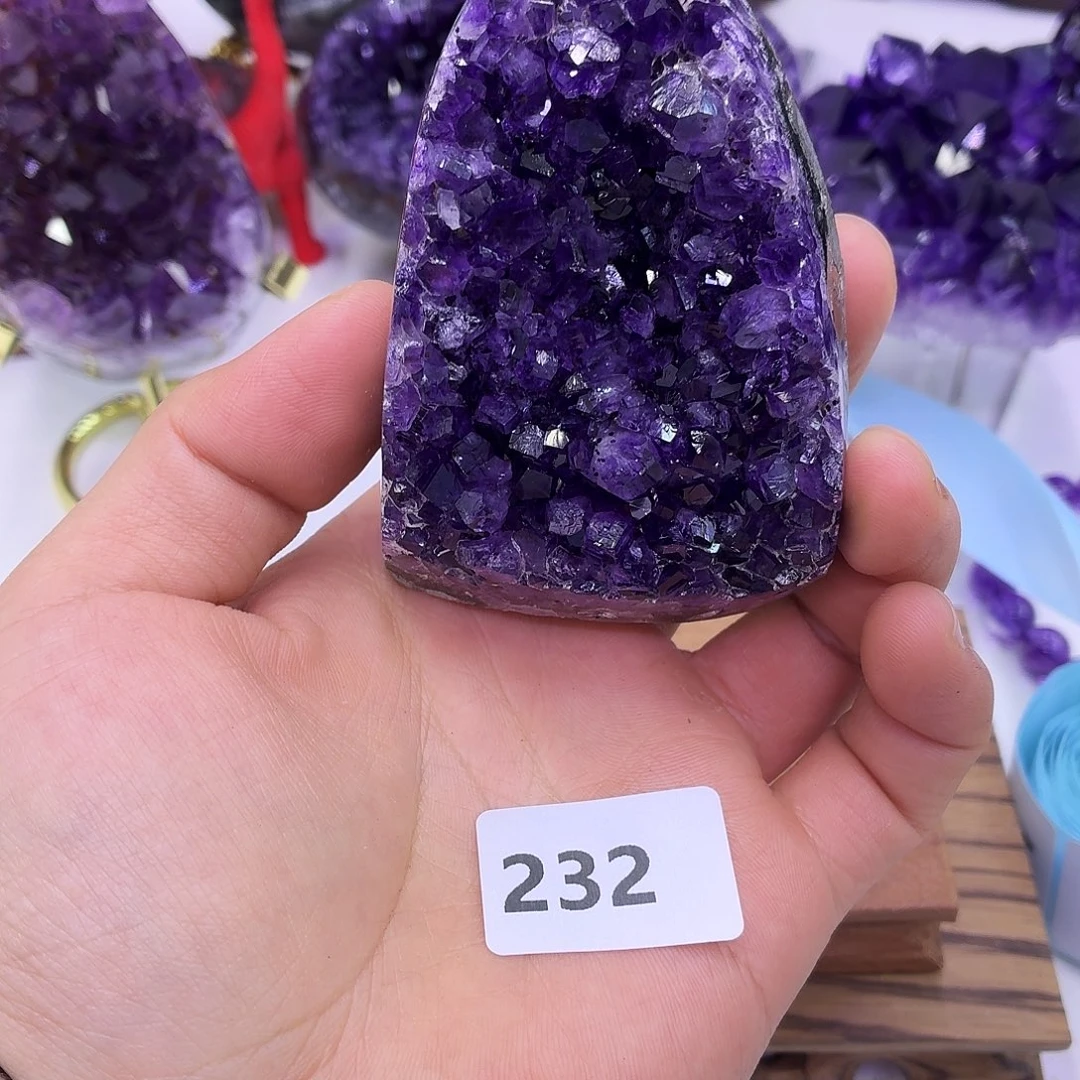 大型摆件（非配饰）未镶嵌水晶
