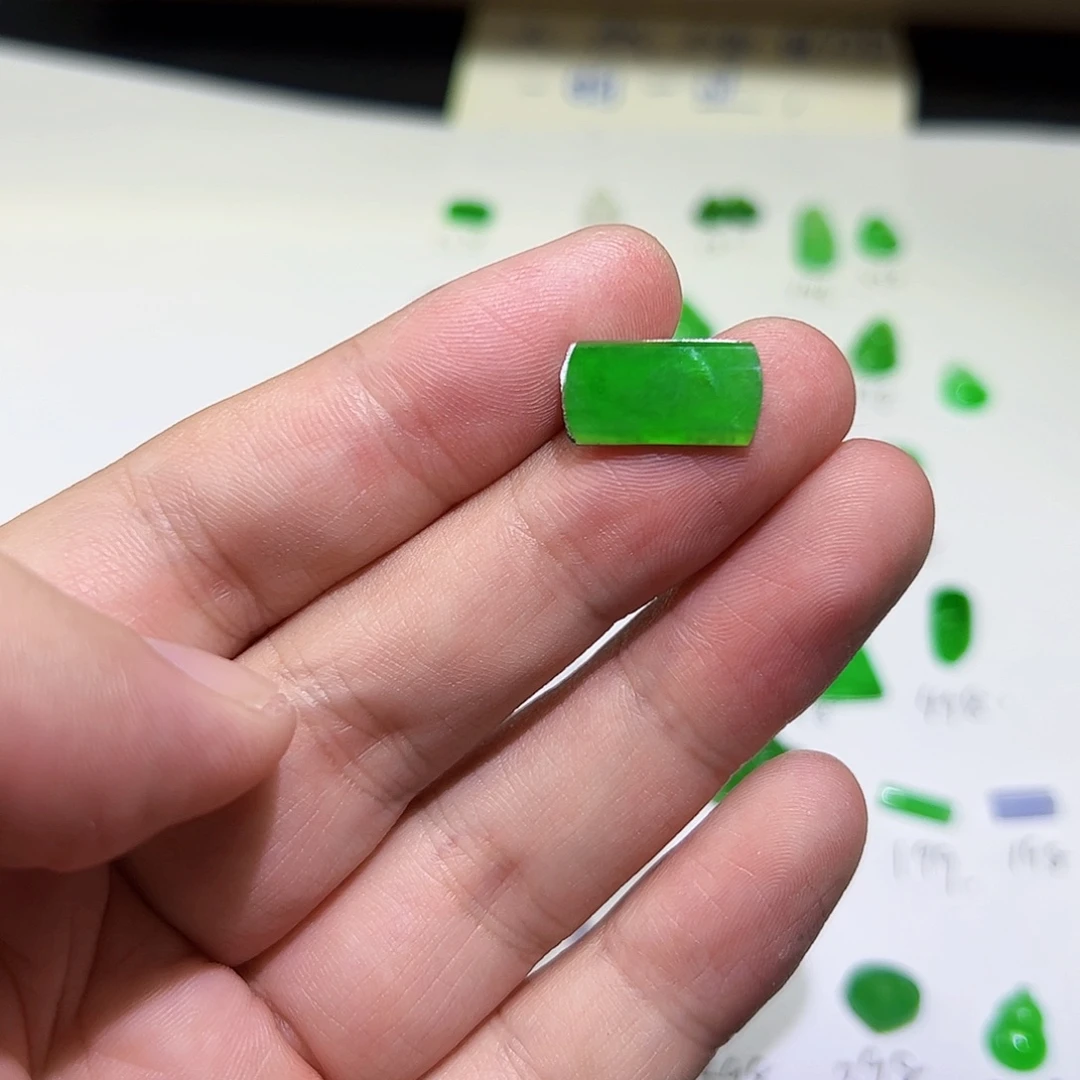 裸石翡翠天然缅甸A货翡翠