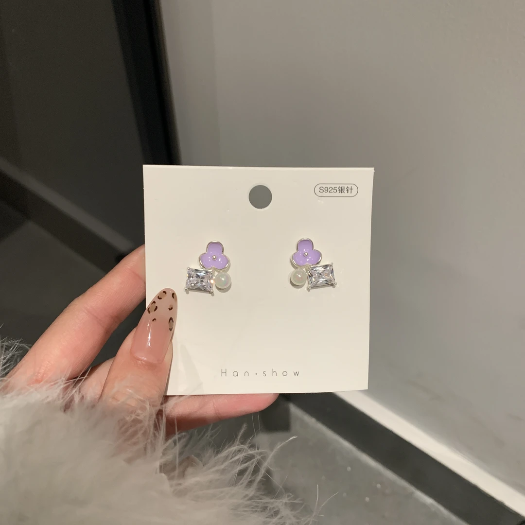 铜合金耳饰 Al6213小巧彩色涂鸦设计感小众耳饰高级感紫色