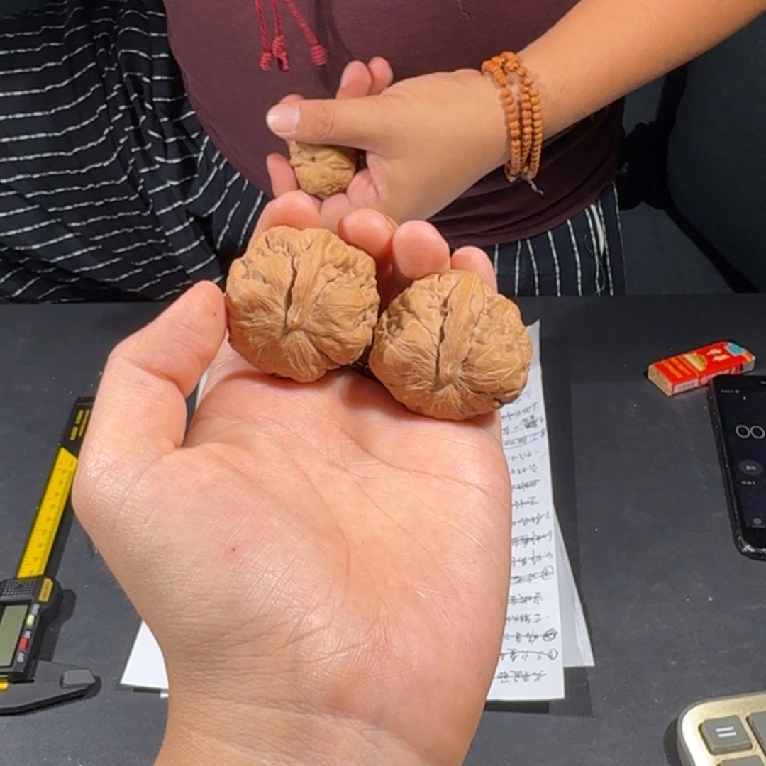 文玩核桃把件81号蛤蟆头一帆风顺