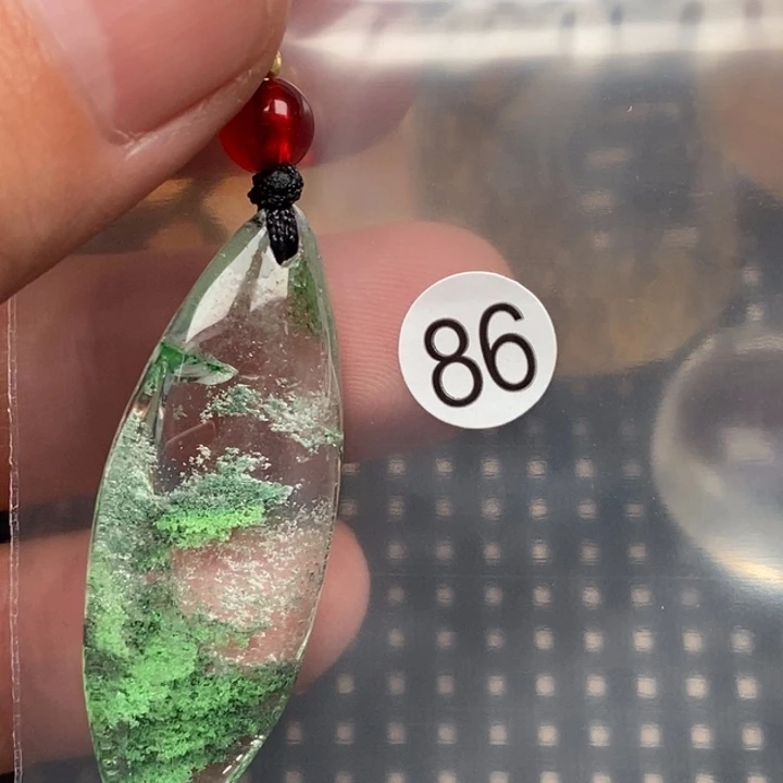 中***朱未镶嵌吊坠(不含链)水晶