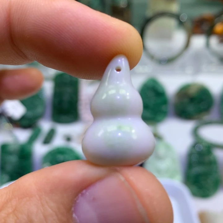 【闪购商品】独山玉未镶嵌颈饰Q*.
