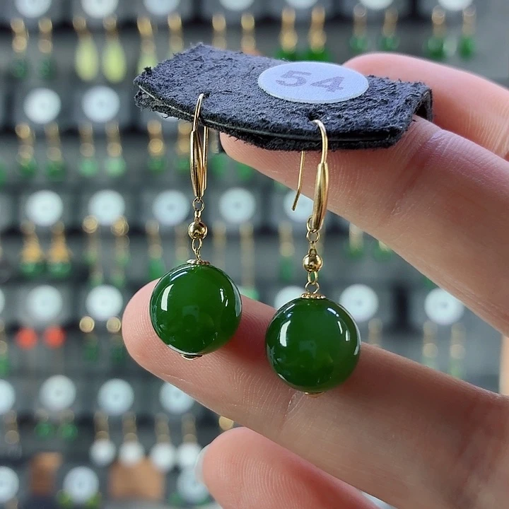 和田玉18K金镶嵌耳饰