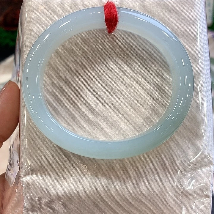 未镶嵌手镯翡翠54.4贵妃