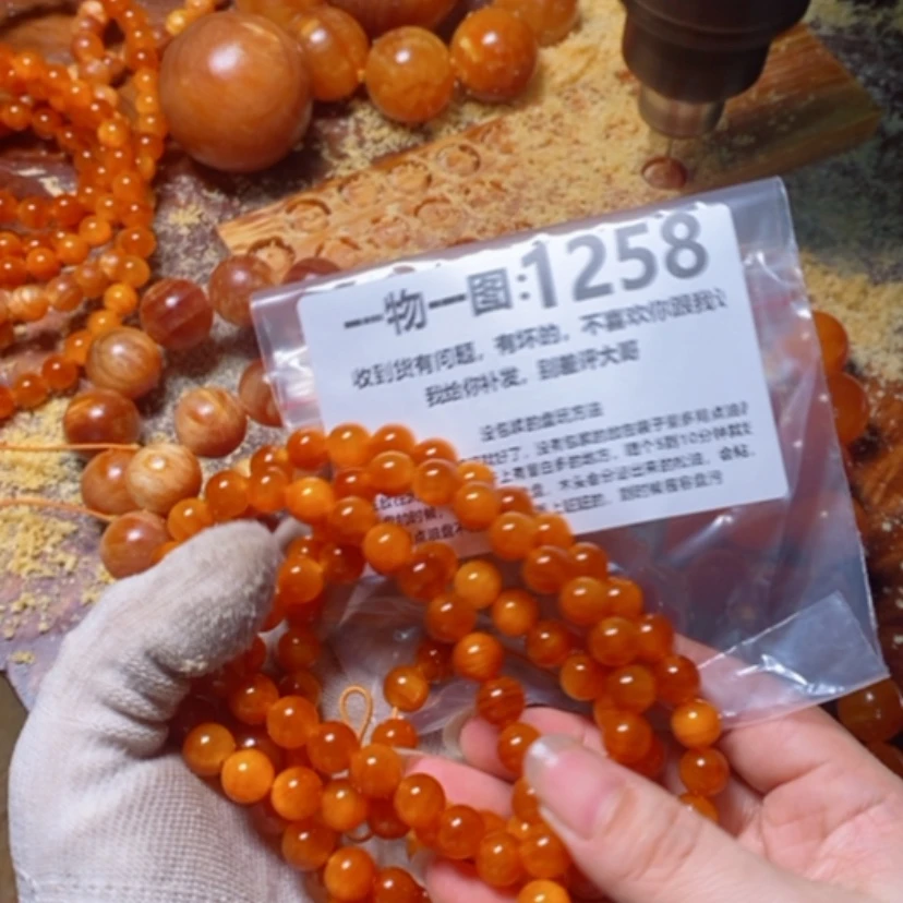 【闪购商品】松木（琥珀木）手串/手链她*哥