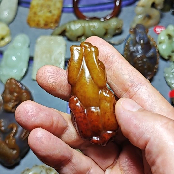 颈饰未镶嵌和田玉用****1