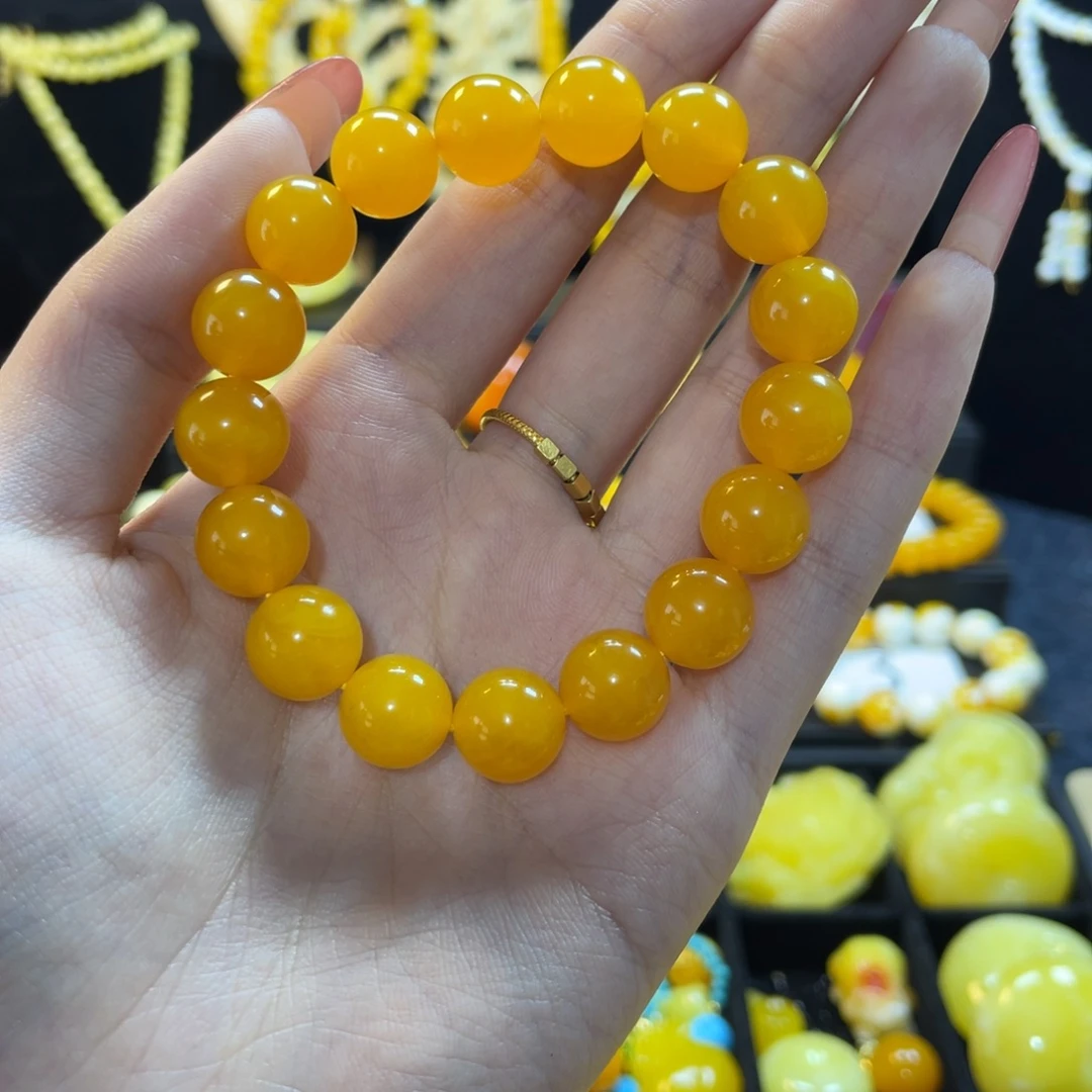 简***一鸡油黄浅飘花款卡12一条
