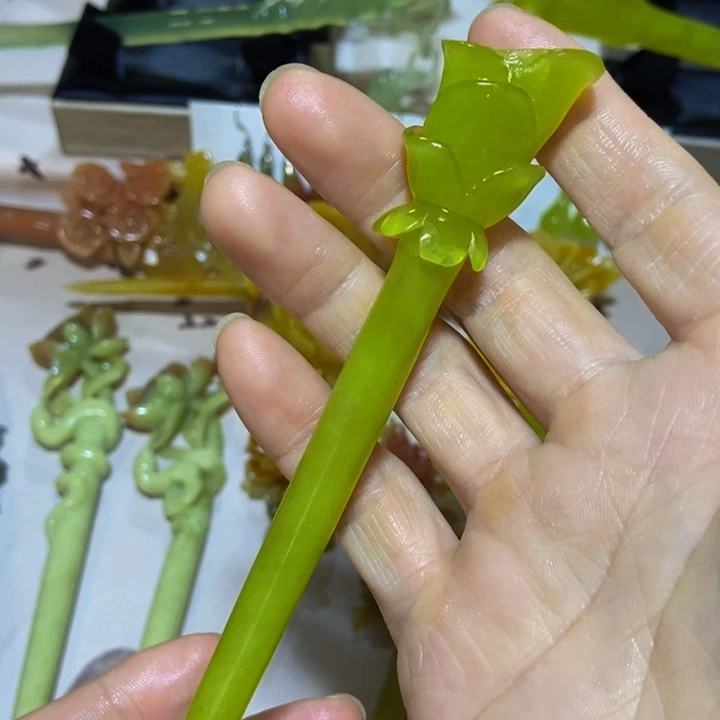 蛇纹石玉发簪未镶嵌