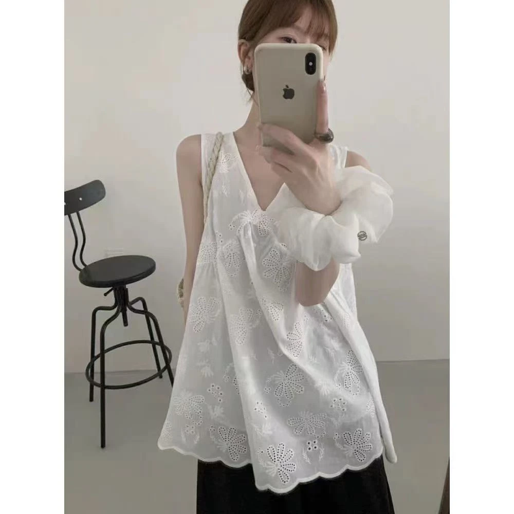 （秀米重工）韩系简约百搭气质温柔风花朵设计小众V领无袖背心3210