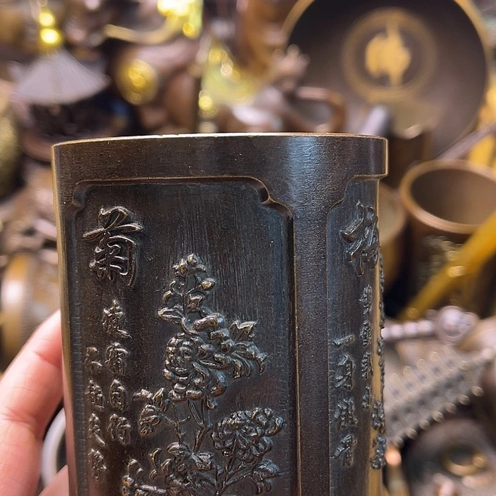 铜237995579955957806795799