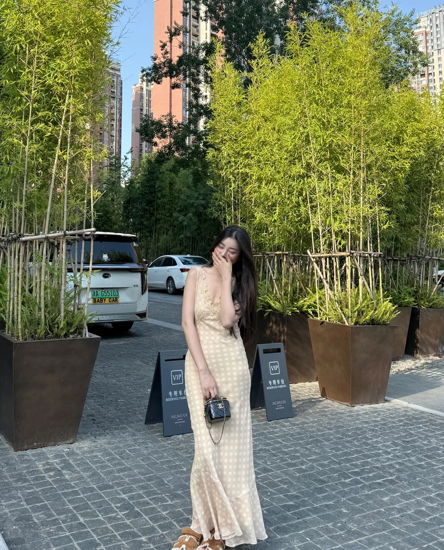 一帘幽梦顶美连衣裙