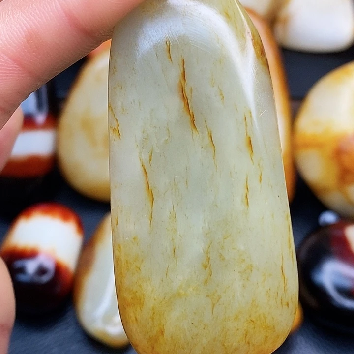 未镶嵌和田玉挂件