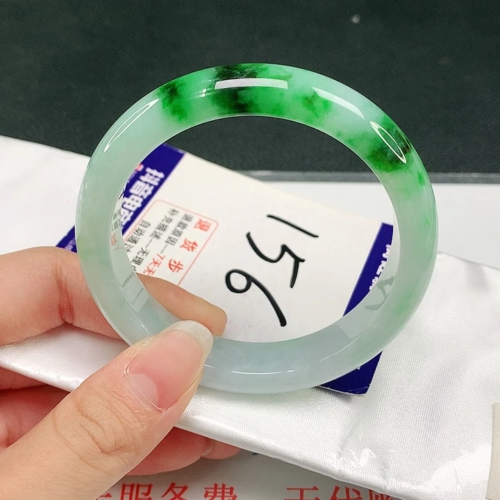 未镶嵌手镯翡翠翡翠手镯