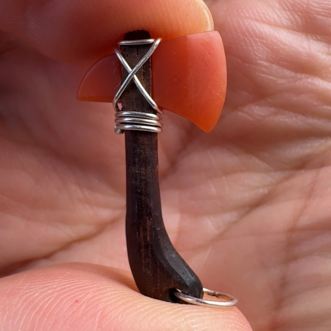 南红玛瑙未镶嵌珠宝奇石