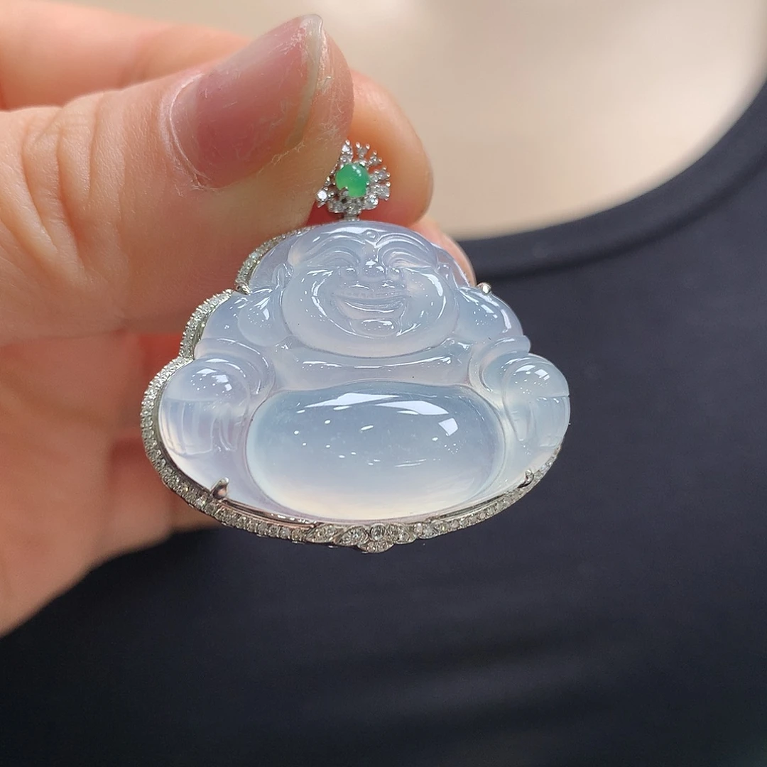 翡翠18K金镶嵌颈饰佛公