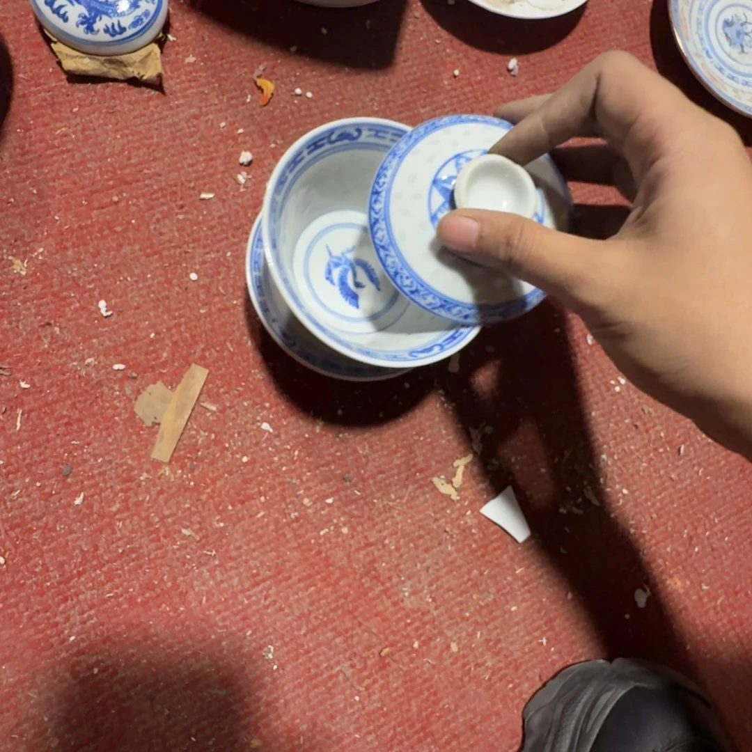 景德镇的陶瓷瓷器