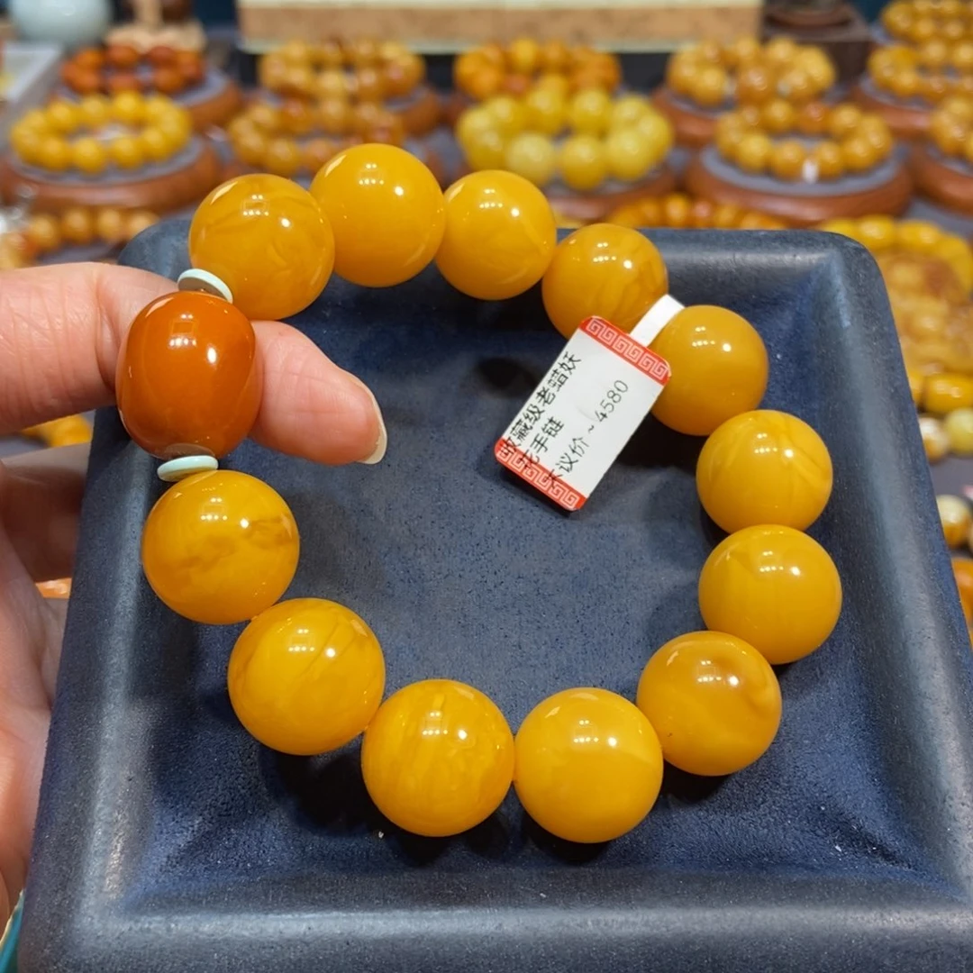 琥珀未镶嵌手链蜜蜡
