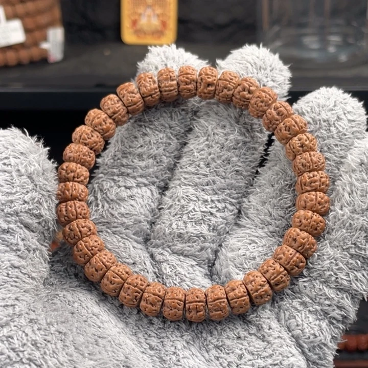 铁***i吊坠金刚菩提龙切老树王单圈