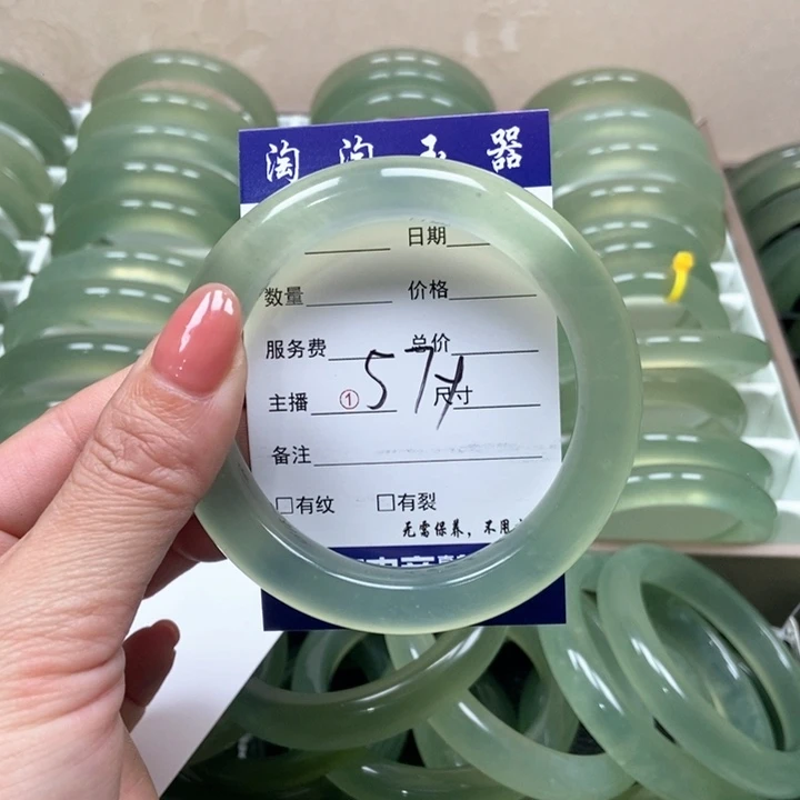 蛇纹石玉未镶嵌手镯李*攻