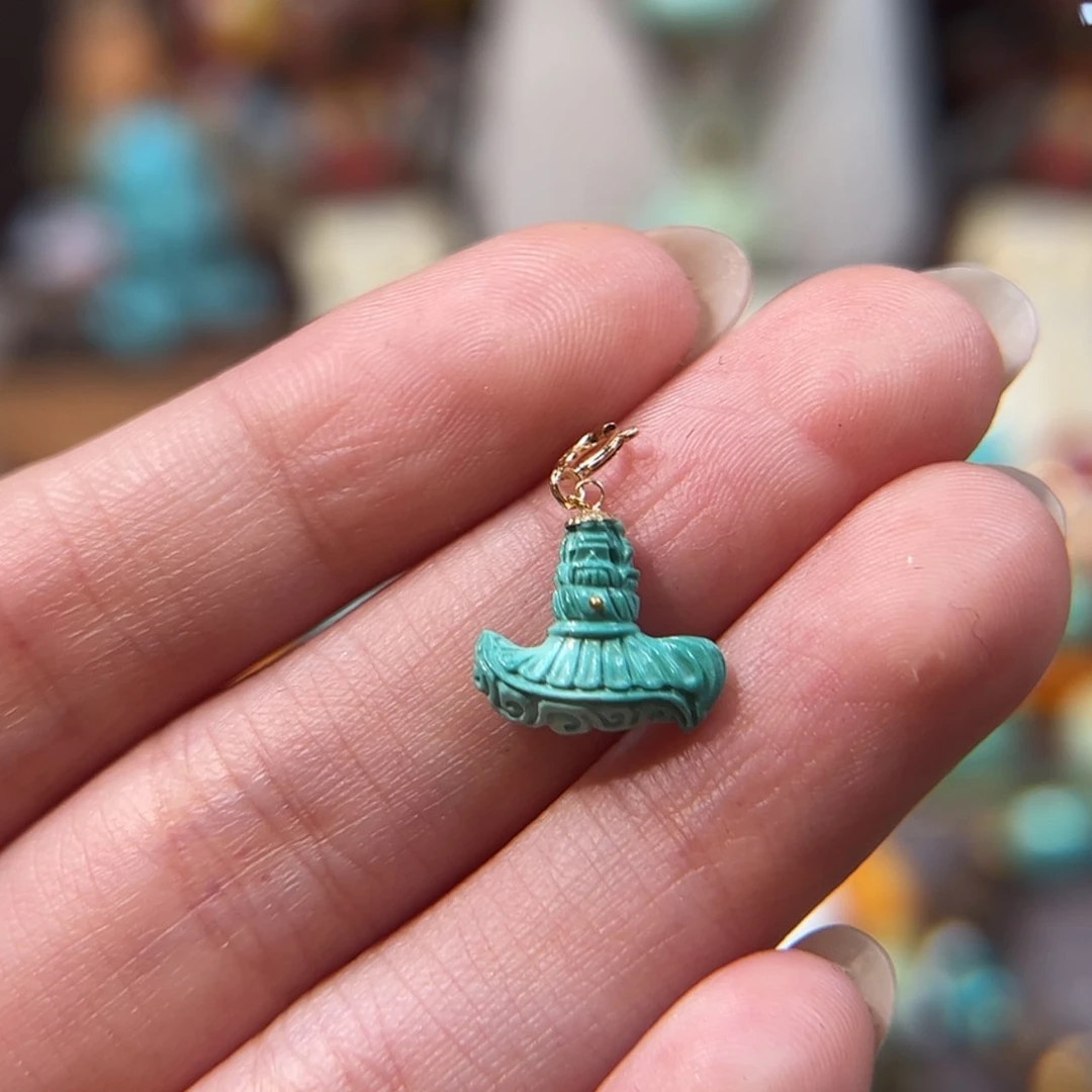 【闪购商品】18K金镶嵌绿松石钺刀小滴流