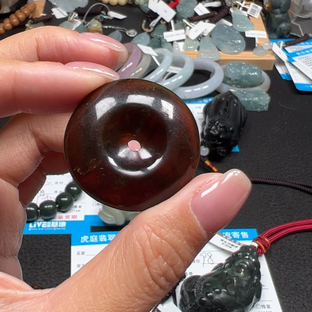 琥珀未镶嵌颈饰天然