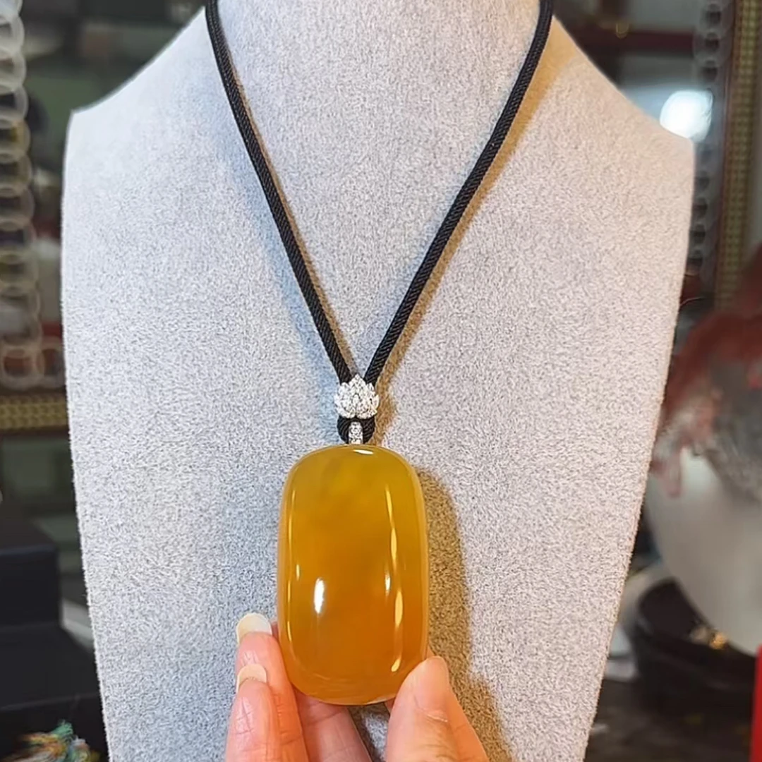 蜜蜡俄料蜜糖红无事牌