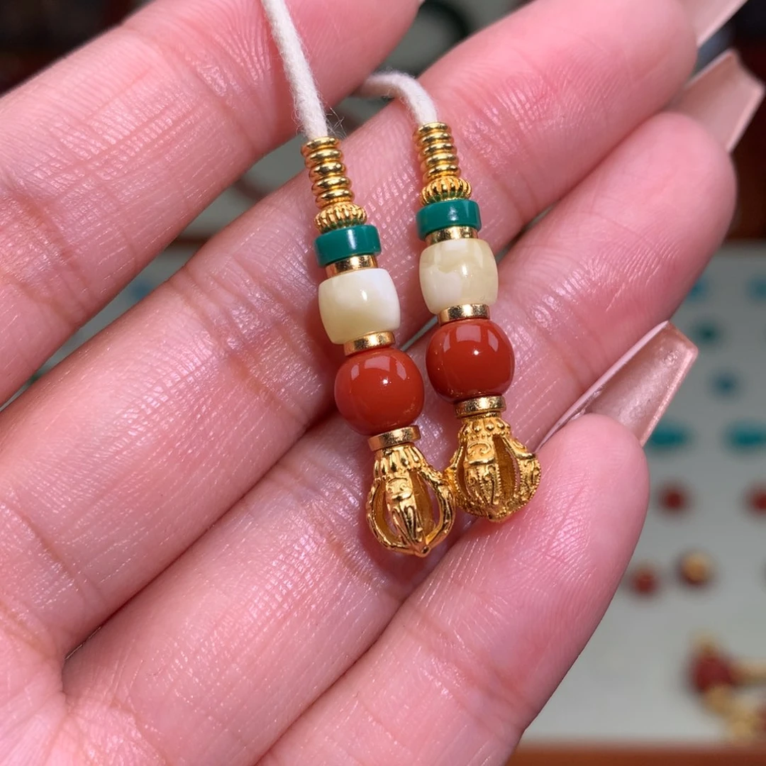 南红玛瑙颈饰未镶嵌