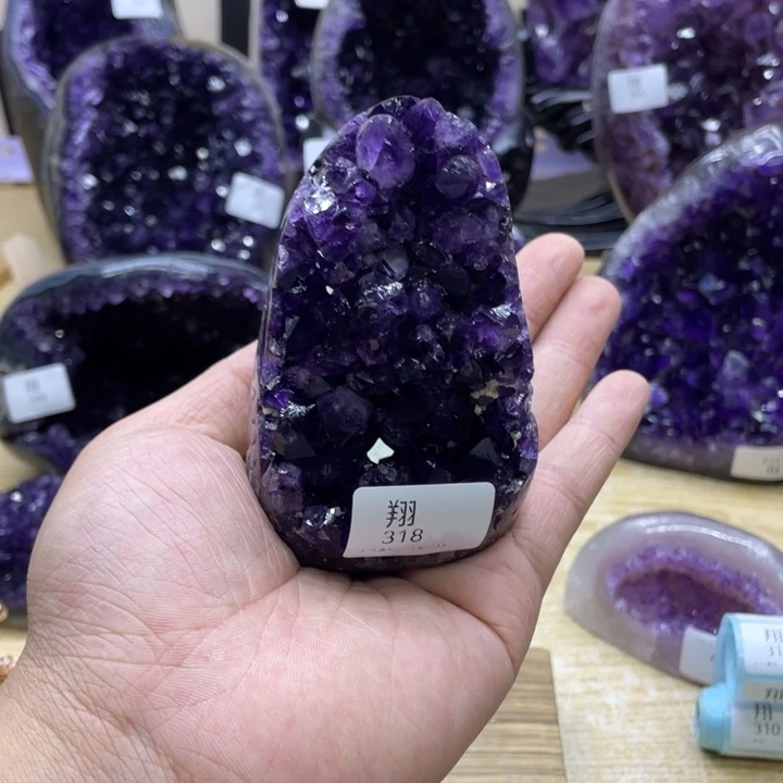 未镶嵌大型摆件（非配饰）紫晶