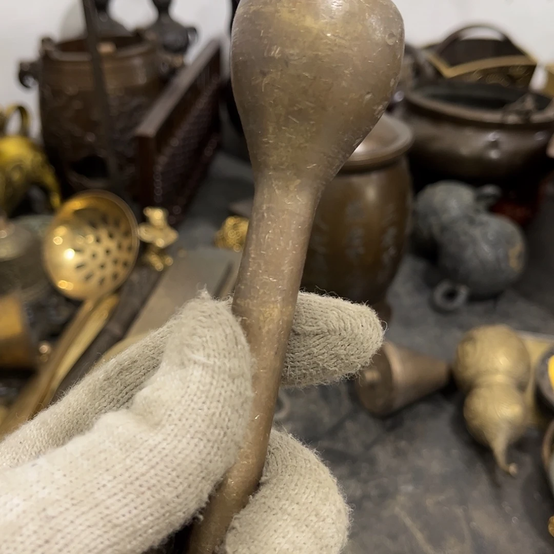 刘***星闪电购铜摆件工艺品