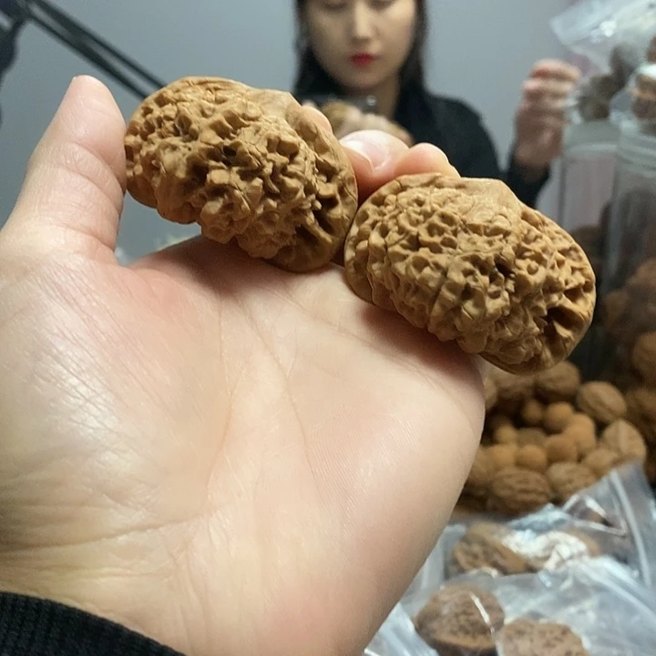 把件文玩核桃52官帽老树