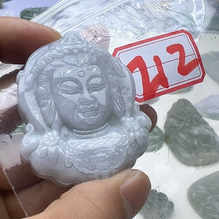 翡翠颈饰未镶嵌天然缅甸翡翠吊坠