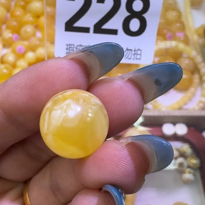 裸石琥珀未镶嵌15.3微瑕