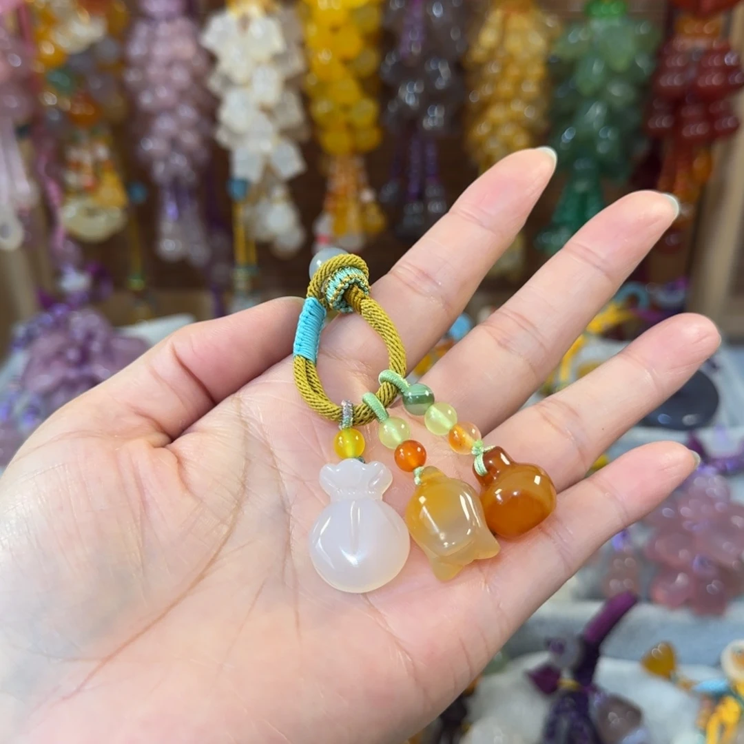 风***姐玛瑙/玉髓未镶嵌钥匙挂件福利款