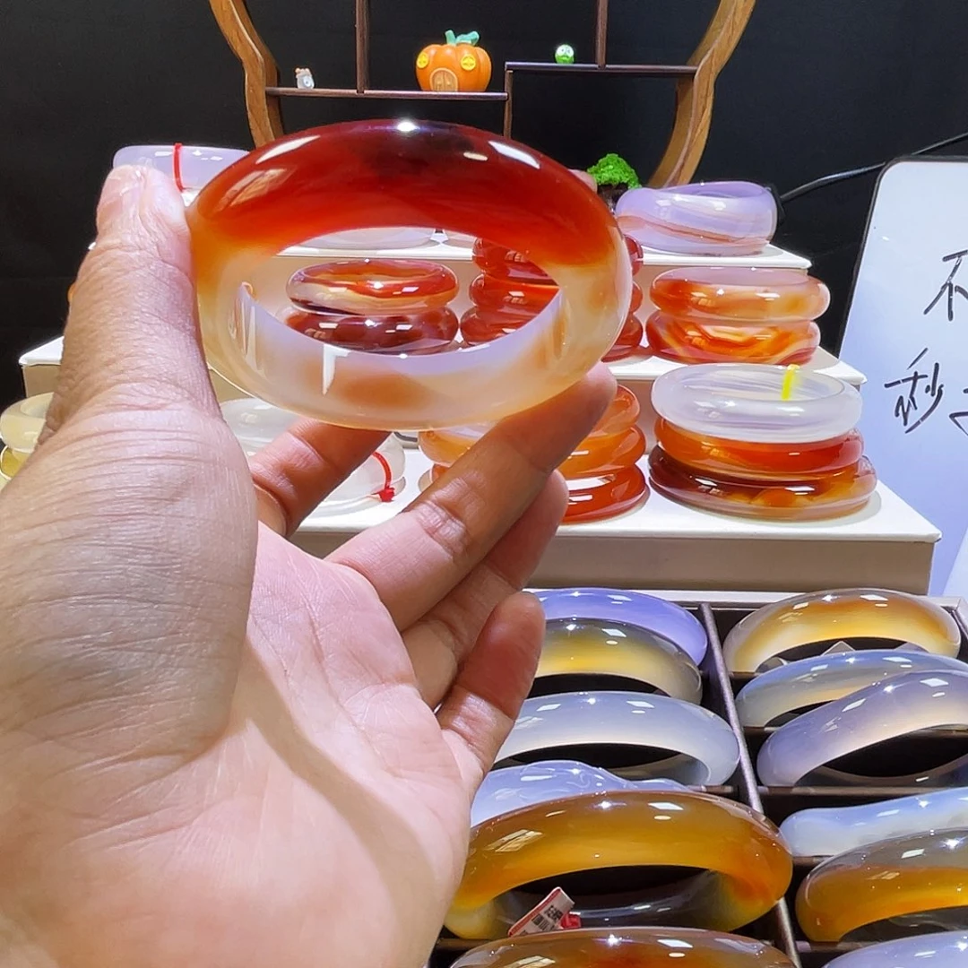 玛瑙/玉髓未镶嵌手镯