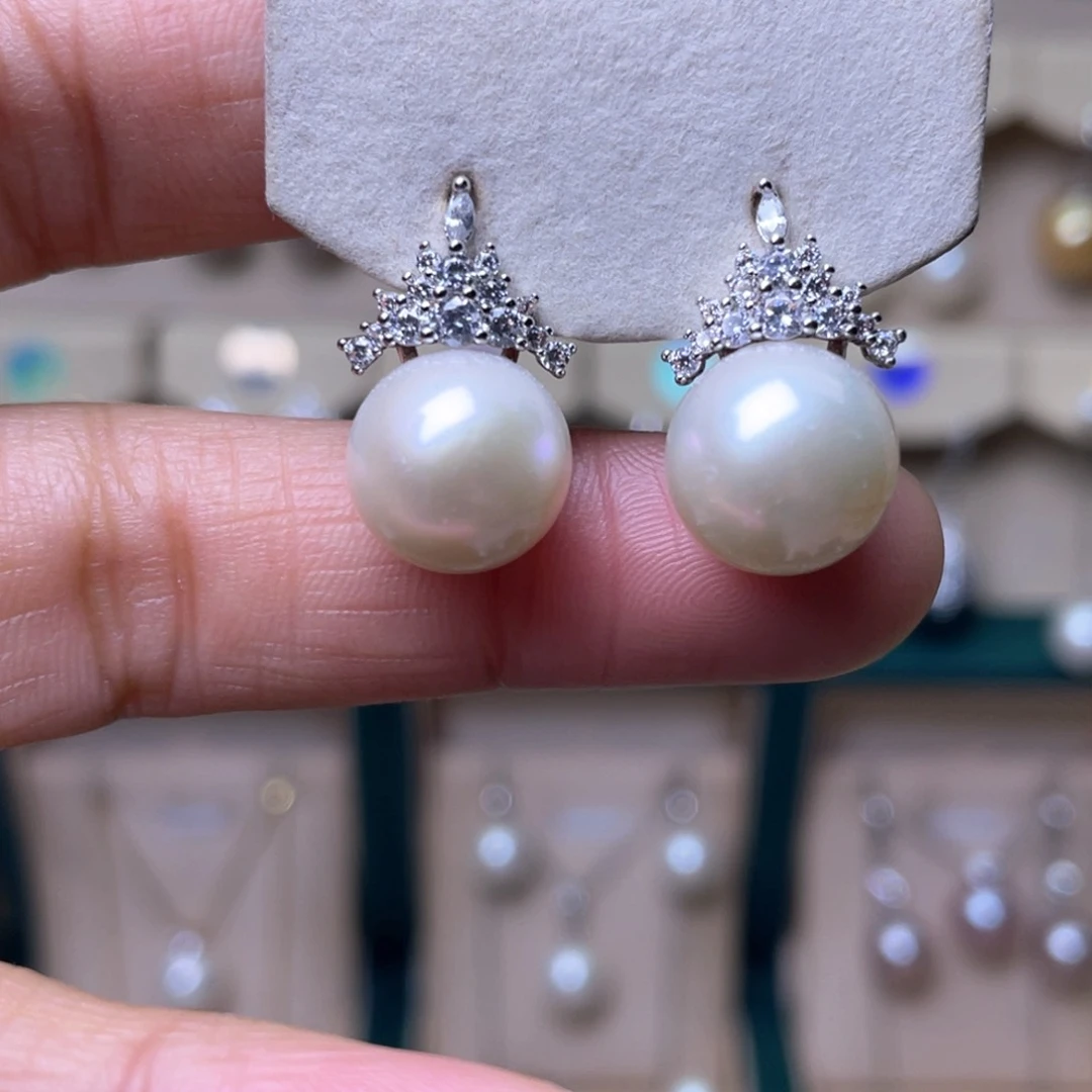 淡水珍珠耳环未镶嵌