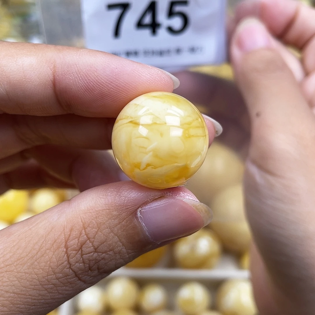 琥珀未镶嵌珠宝奇石19.2粉
