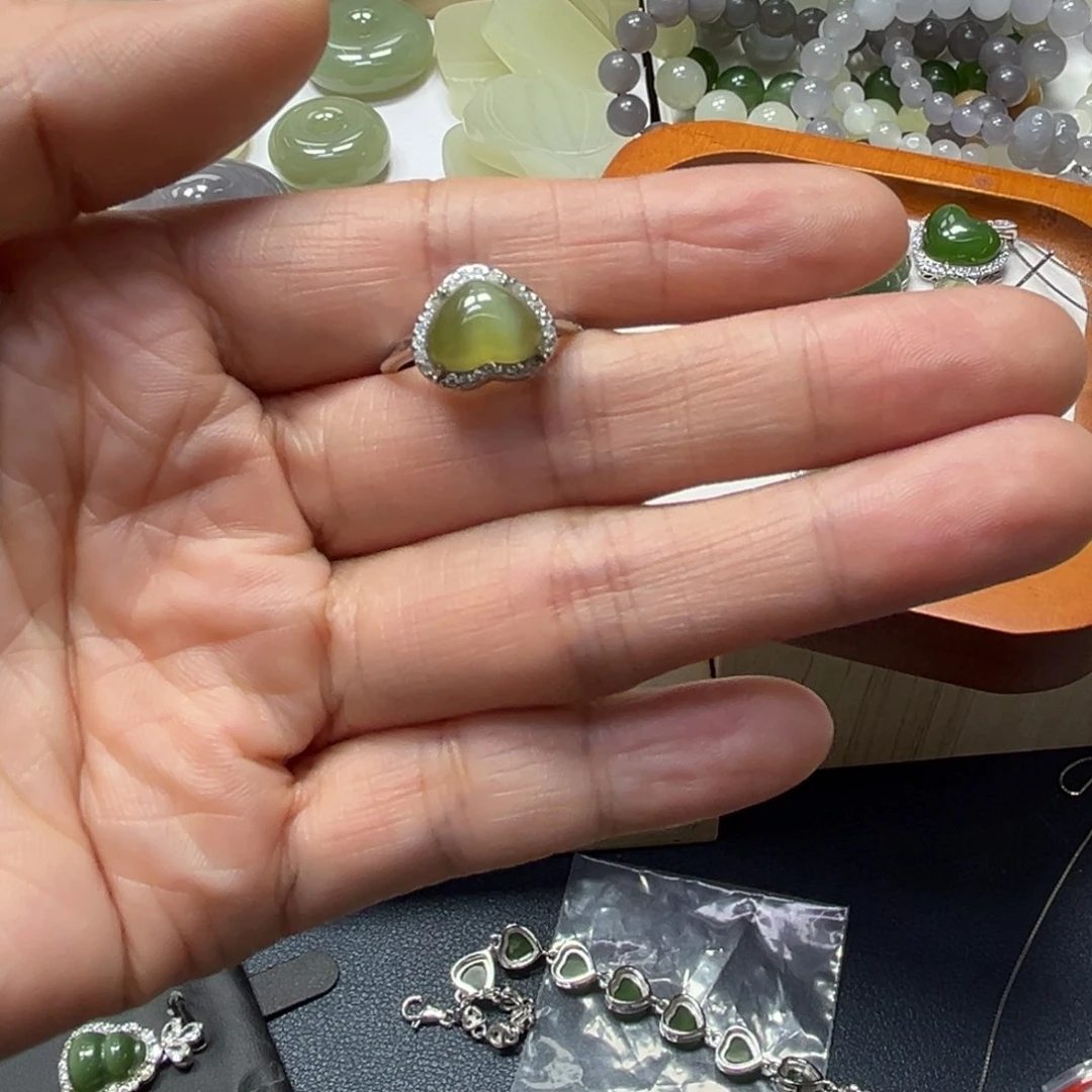 千***牵和田玉银S925镶嵌手链