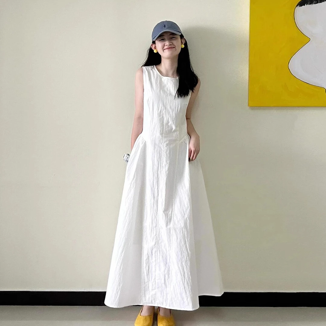 无袖背心白色连衣裙子女夏季2025新款爆款巨好看海边度假绝美长裙