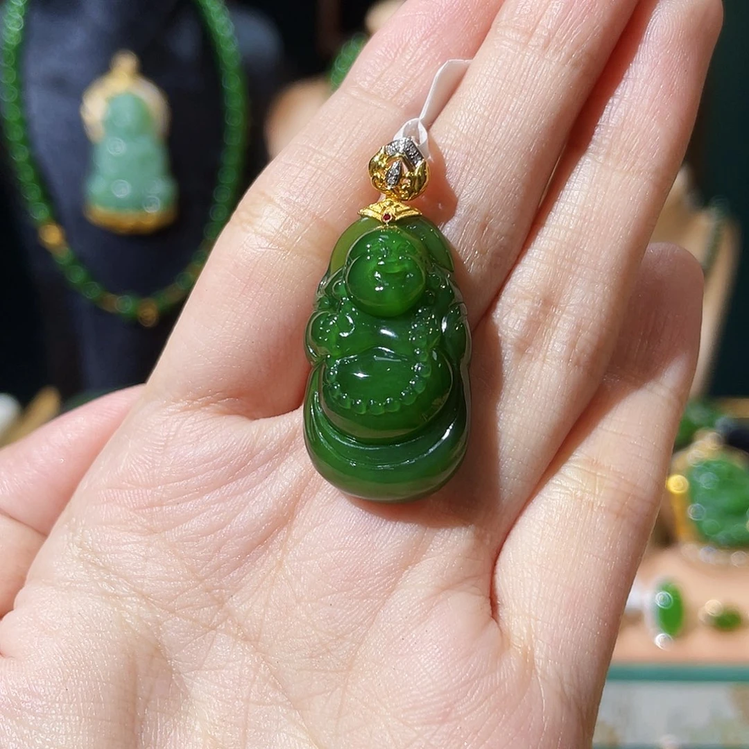 和田玉（碧玉）18K金镶嵌颈饰