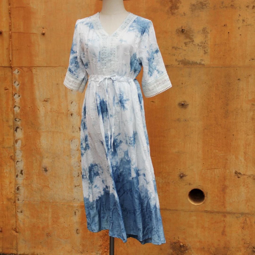 大理民族风碎花收腰夏季长款扎染春夏五分袖优雅旅游凉爽女连衣裙