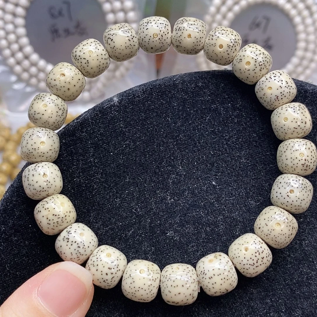 星月菩提吊坠10.11石玉