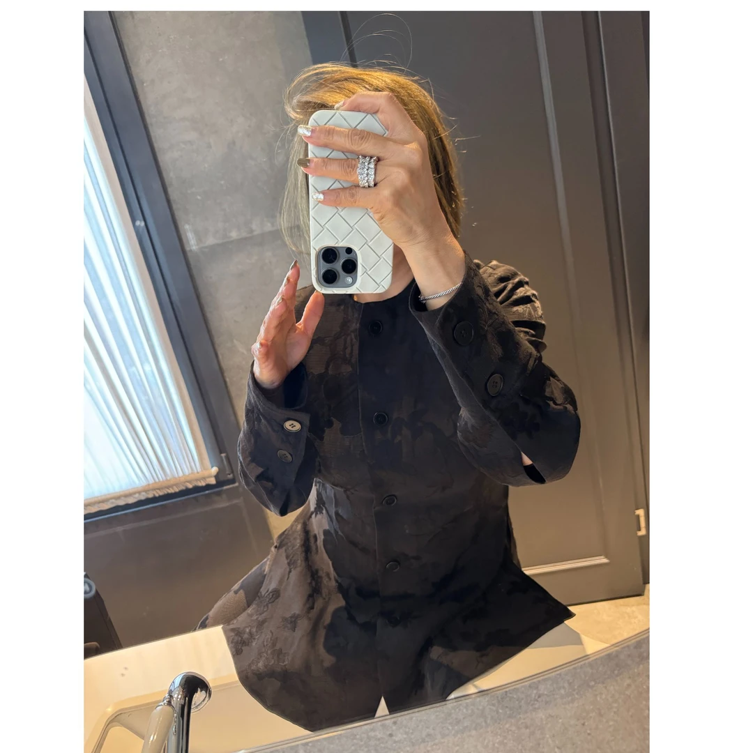 COCOLINDA |  亚麻纱网提花圆领上衣外套C3479