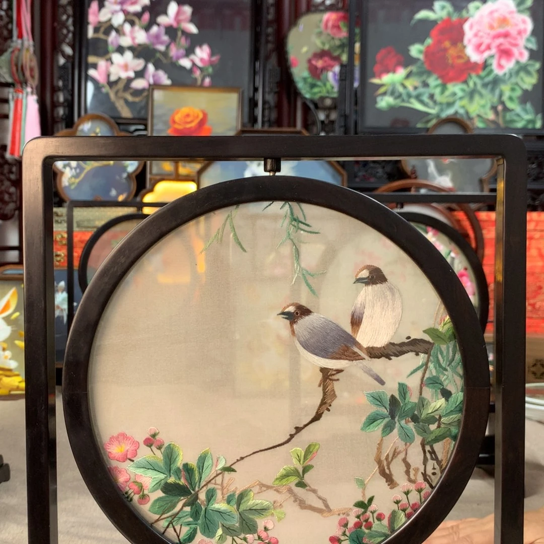 木苏绣精品推荐给您