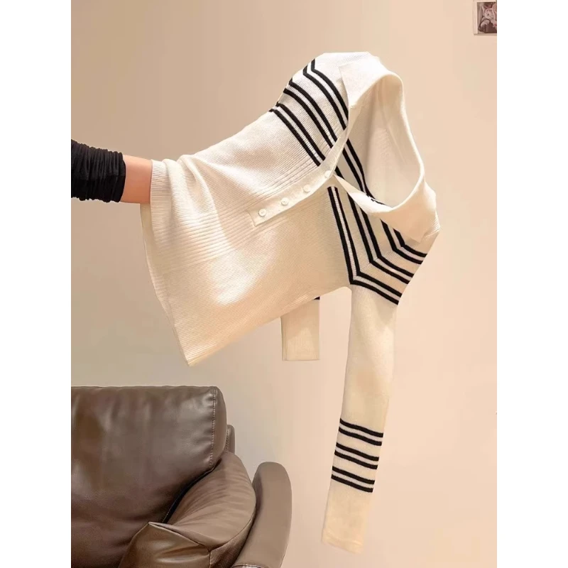 芯娇晴老钱风条纹polo领撞色排扣针织衫女2025年秋季毛衣翻领上衣
