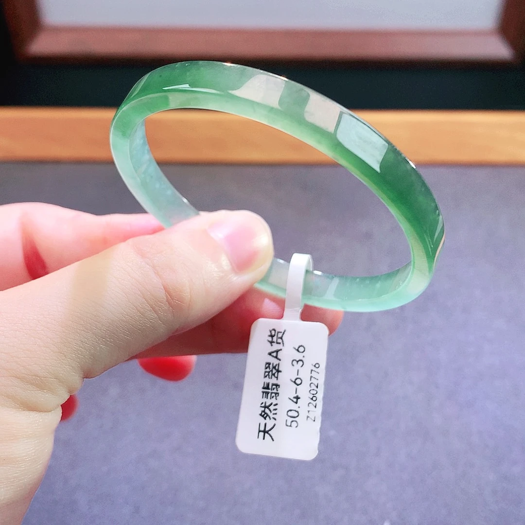 未镶嵌手镯翡翠天然翡翠