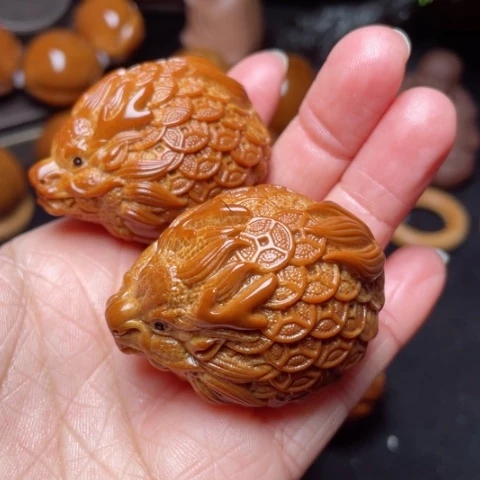 【闪购商品】手串/手链橄榄核35左右金币龙龟手球