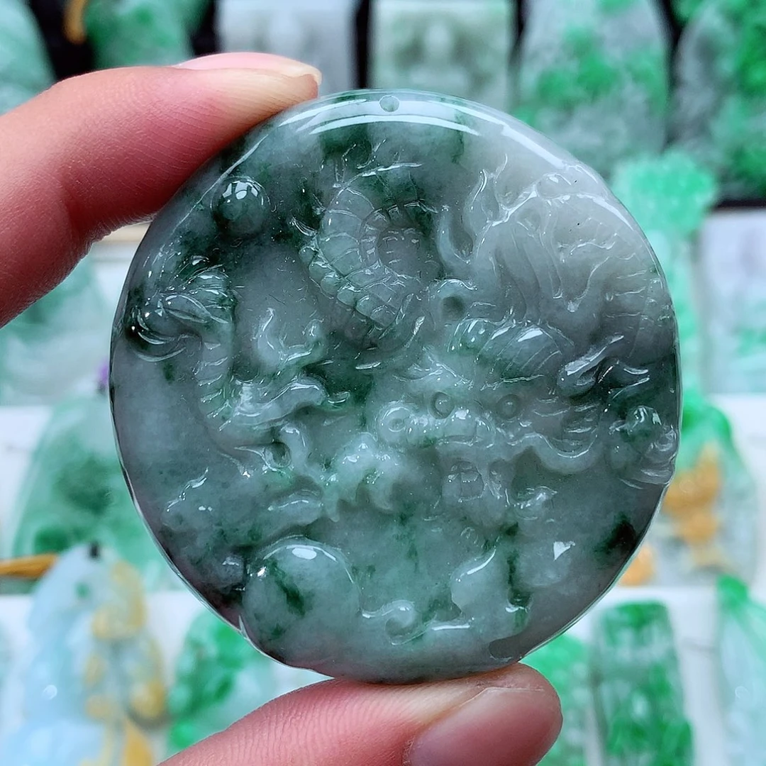 翡翠未镶嵌颈饰翡翠吊坠