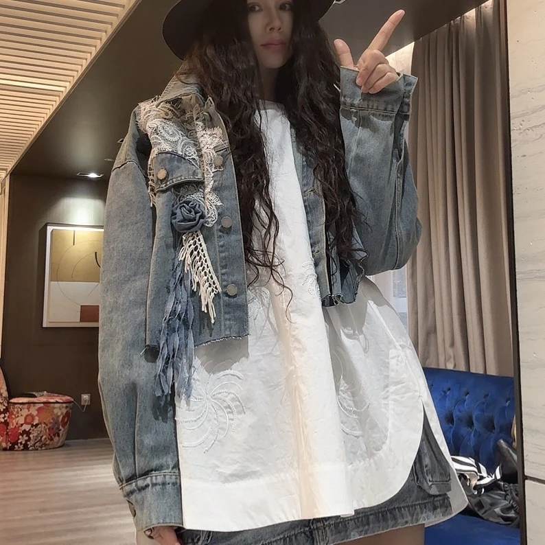 【周周家】春秋小众韩版订珠时尚减龄百搭个性短牛仔外套