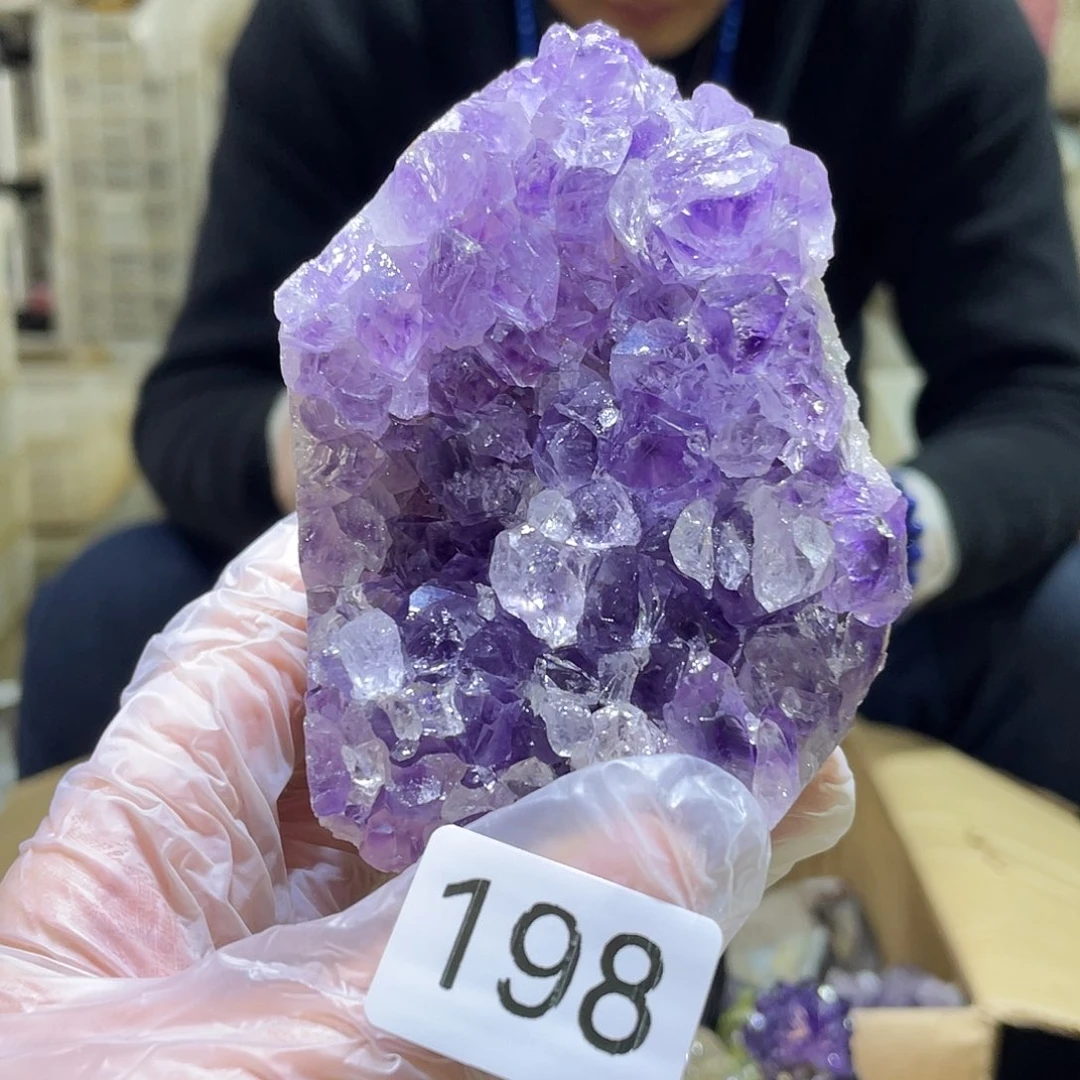 珠宝半成品水晶未镶嵌