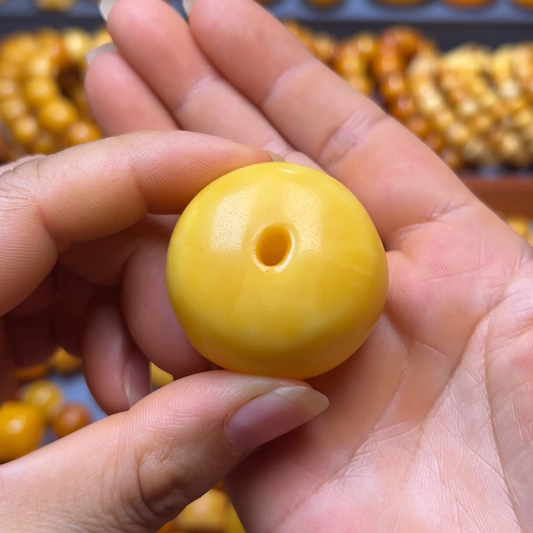 蜜蜡吊坠(不含链)未镶嵌